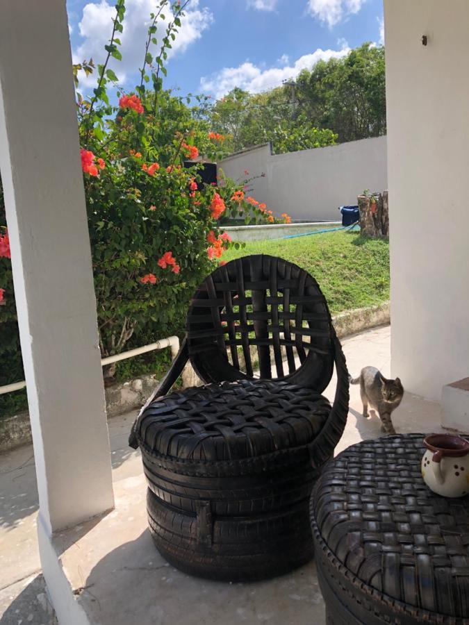 Casa Sol Y Luna Bacalar Bed & Breakfast Eksteriør bilde